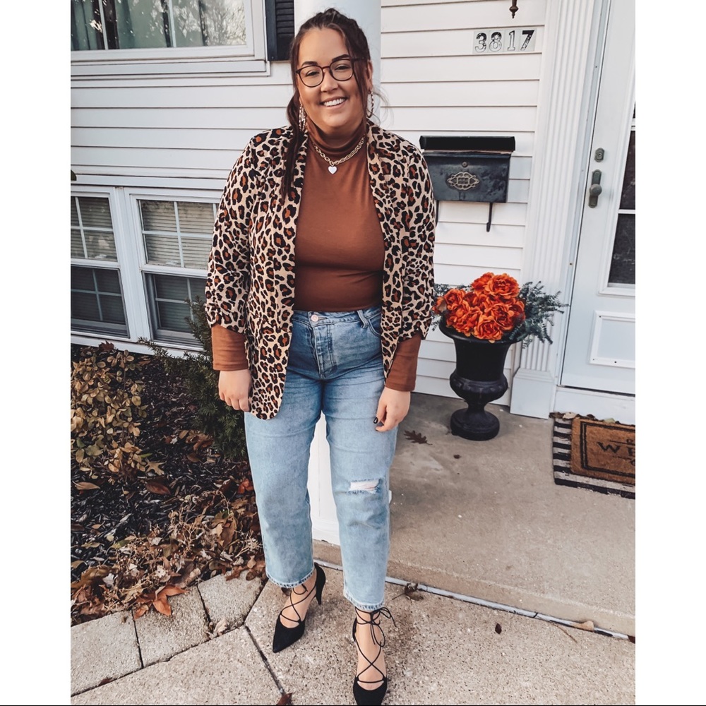 Leopard print blazer
